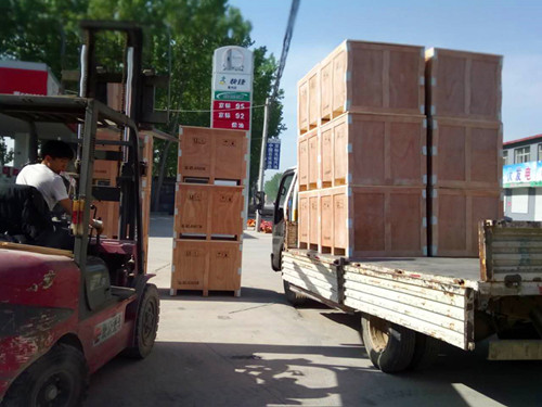 裝貨現(xiàn)場（7）